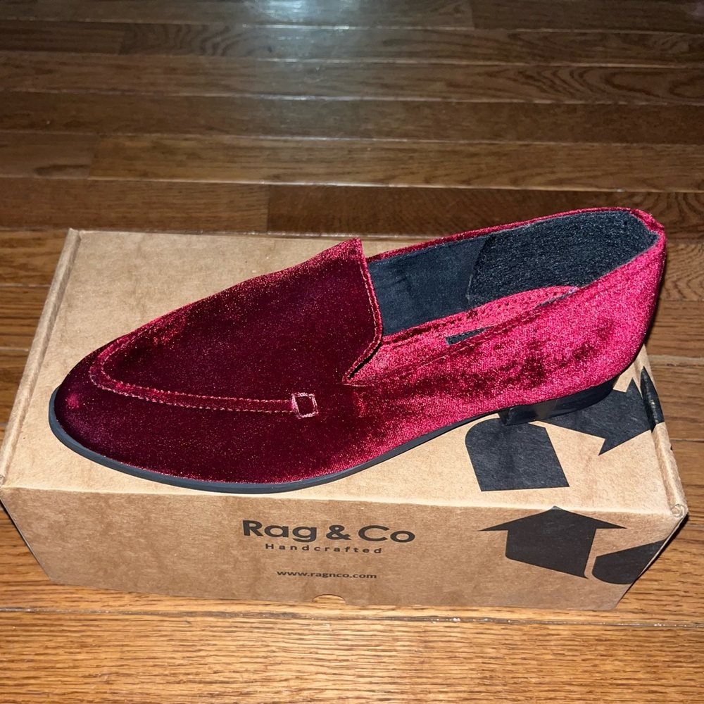 Women's Burgundy Velvet Loafers